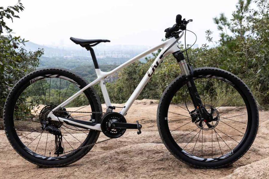 Xe đạp địa hình nữ Liv Obsess Adv 3 bản 2024 17 Xe đạp địa Hình Liv Obsess Adv 3 Bản 2024 Màu Trắng ảnh Thật