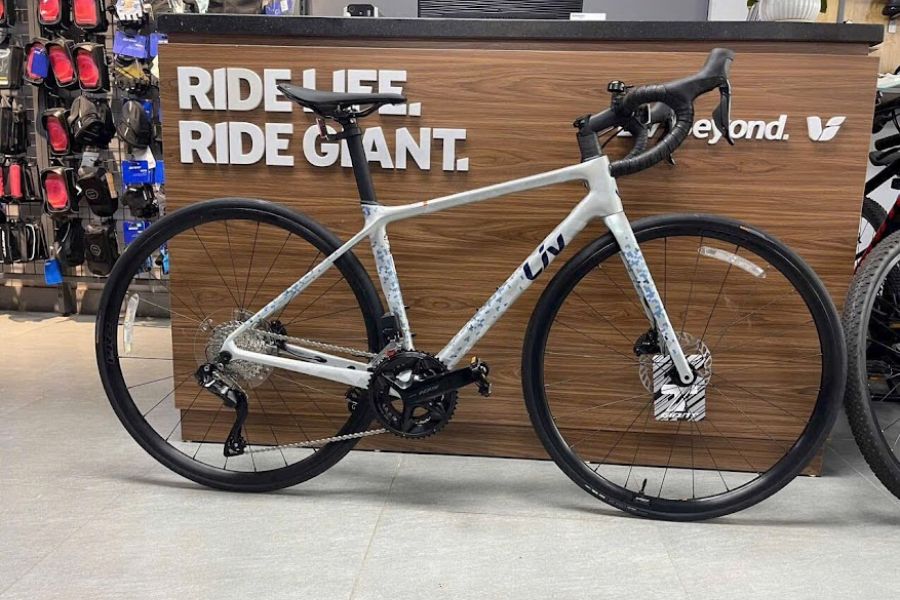 Xe đạp đua nữ Liv Langma Adv 1 D bản 2023 28 Xe đạp đua Nữ Liv Langma Adv 1 D Bản 2023 Màu Bạc