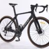 Xe đạp đua Road Dtfly R3000 Carbon Màu đen