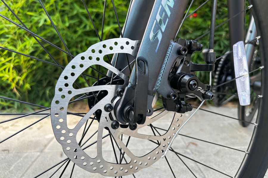 Xe đạp đua Senidas RS350 khung nhôm, tay đề lắc, cối nổ siêu to 66 Cụm Phanh đĩa Trước Xe đạp đua Senidas Rs350