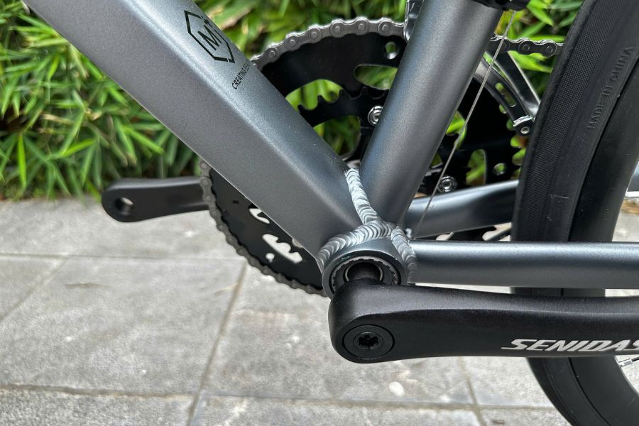 Xe đạp đua Senidas R200 42 Trục Cốt Vuông Bạc Dạn Xe đạp đua Senidas R200