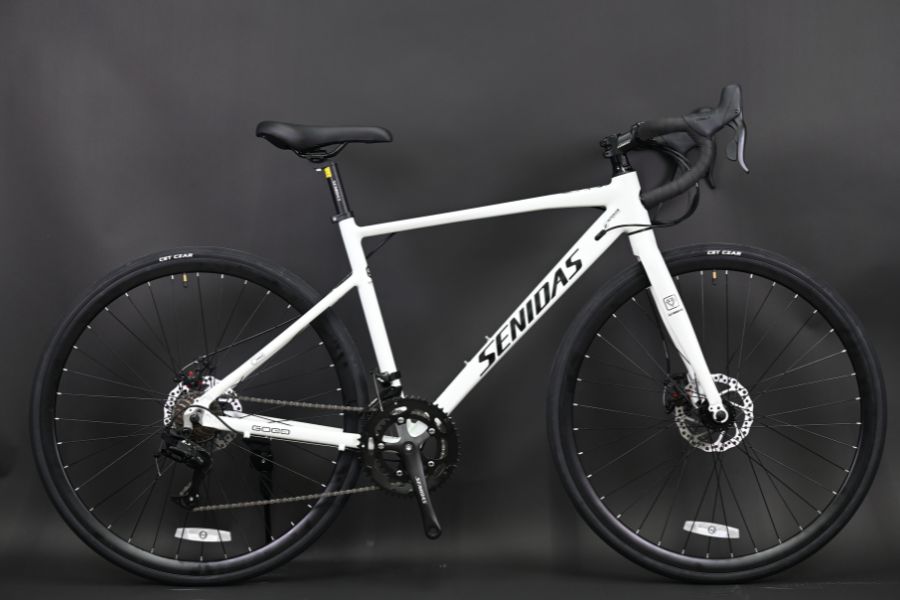 Xe đạp đua Senidas R200 36 Xe đạp đua Senidas R200 Màu Trắng