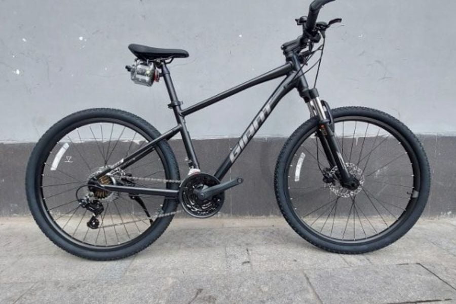 Xe đạp địa hình Giant ATX 660 bản 2025 giảm giá 1,4 triệu 29 xe đạp Giant ATX 660 bản 2025 mày đen
