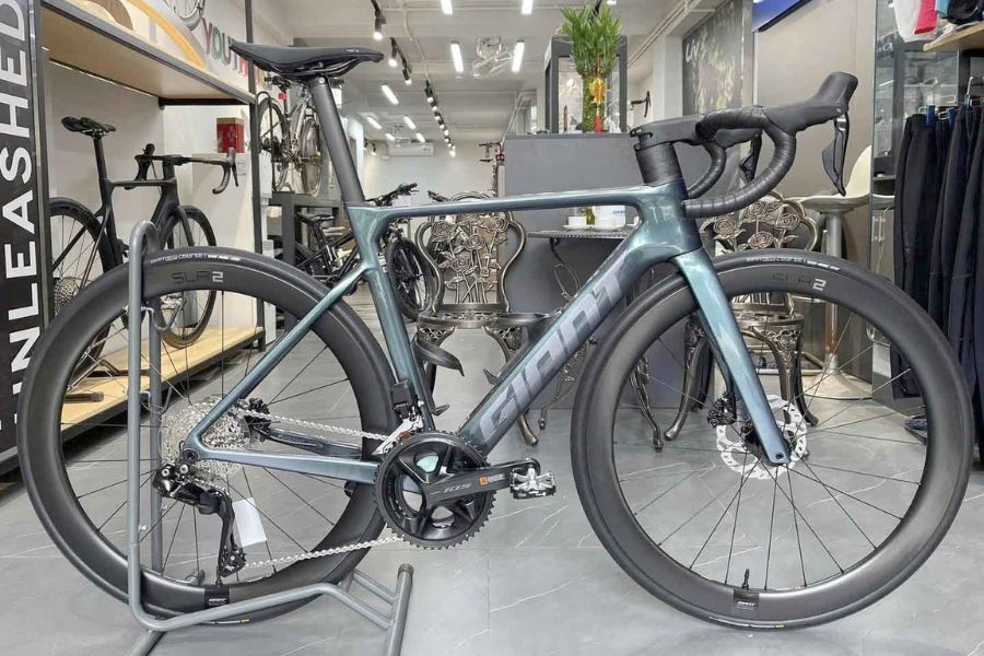 Xe đạp đua Giant Propel adv 1 bản 2025